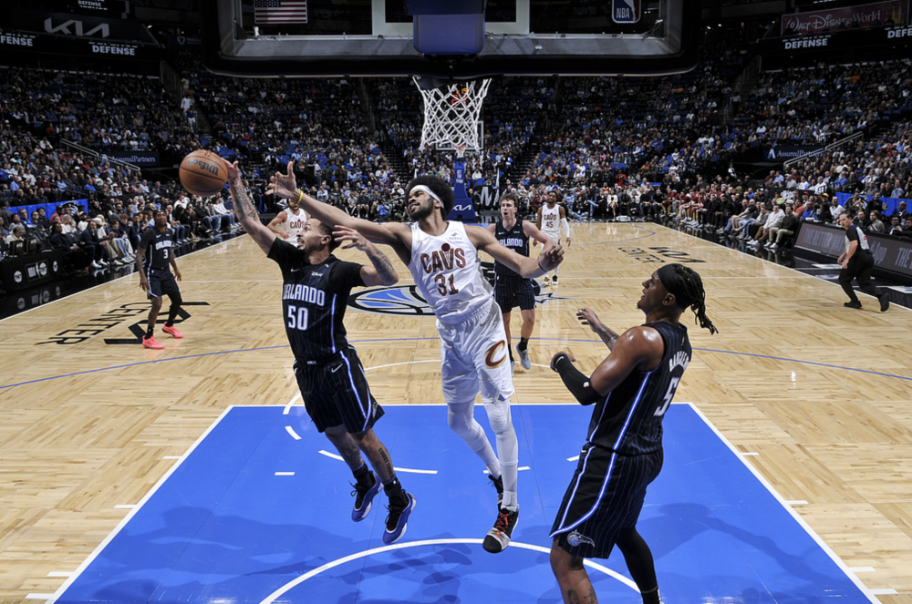 开云体育2026-独行侠鏖战鹈鹕，杜兰特扛起全队