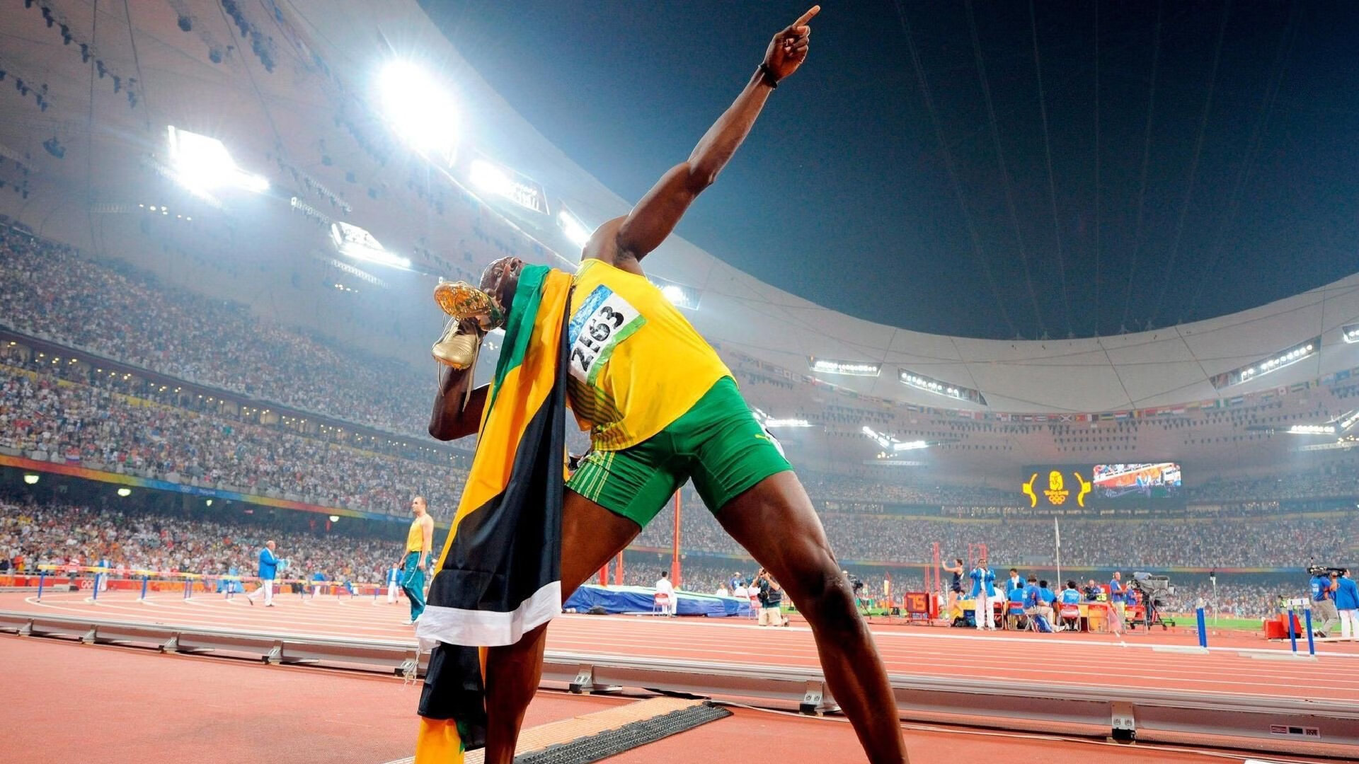 开云体育平台APP-绿茵场上的黄潜奇迹，当足球战术照亮NBA总决赛的暗角  第2张